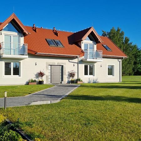 Villa Sadula - Apartamenty na Mazurach Stare Sady Bagian luar foto