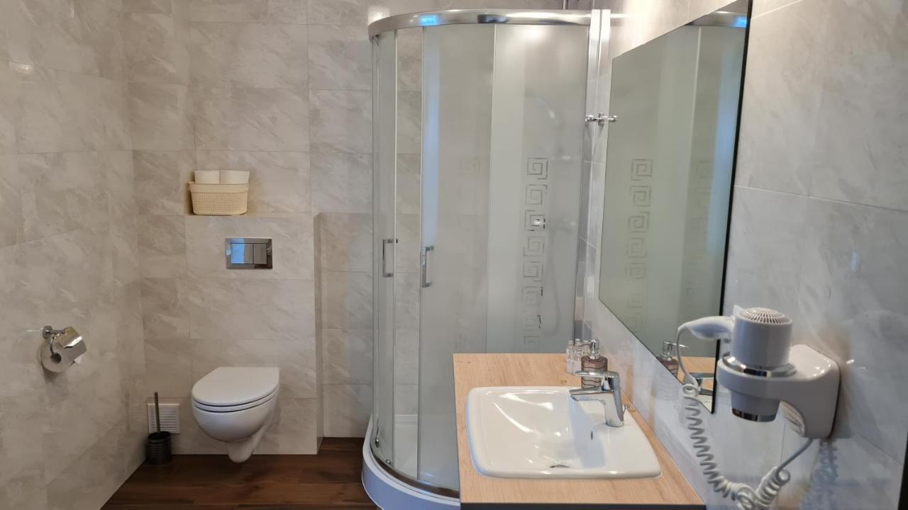 Villa Sadula - Apartamenty na Mazurach Stare Sady Bagian luar foto