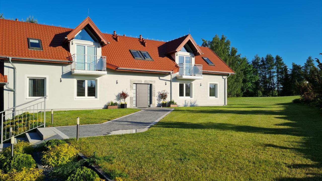 Villa Sadula - Apartamenty na Mazurach Stare Sady Bagian luar foto